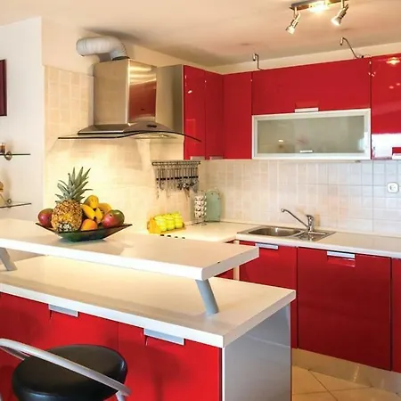 Apollo Premium Makarska