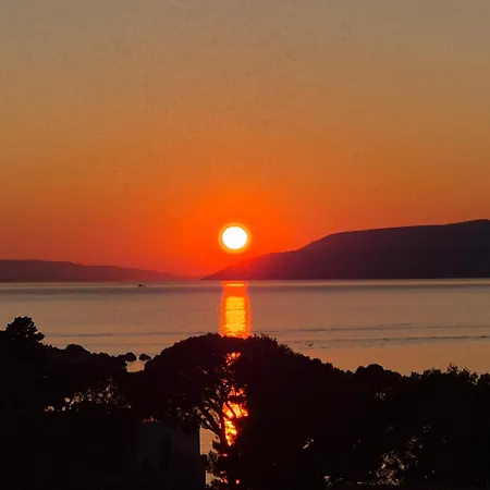 Apollo Premium Makarska